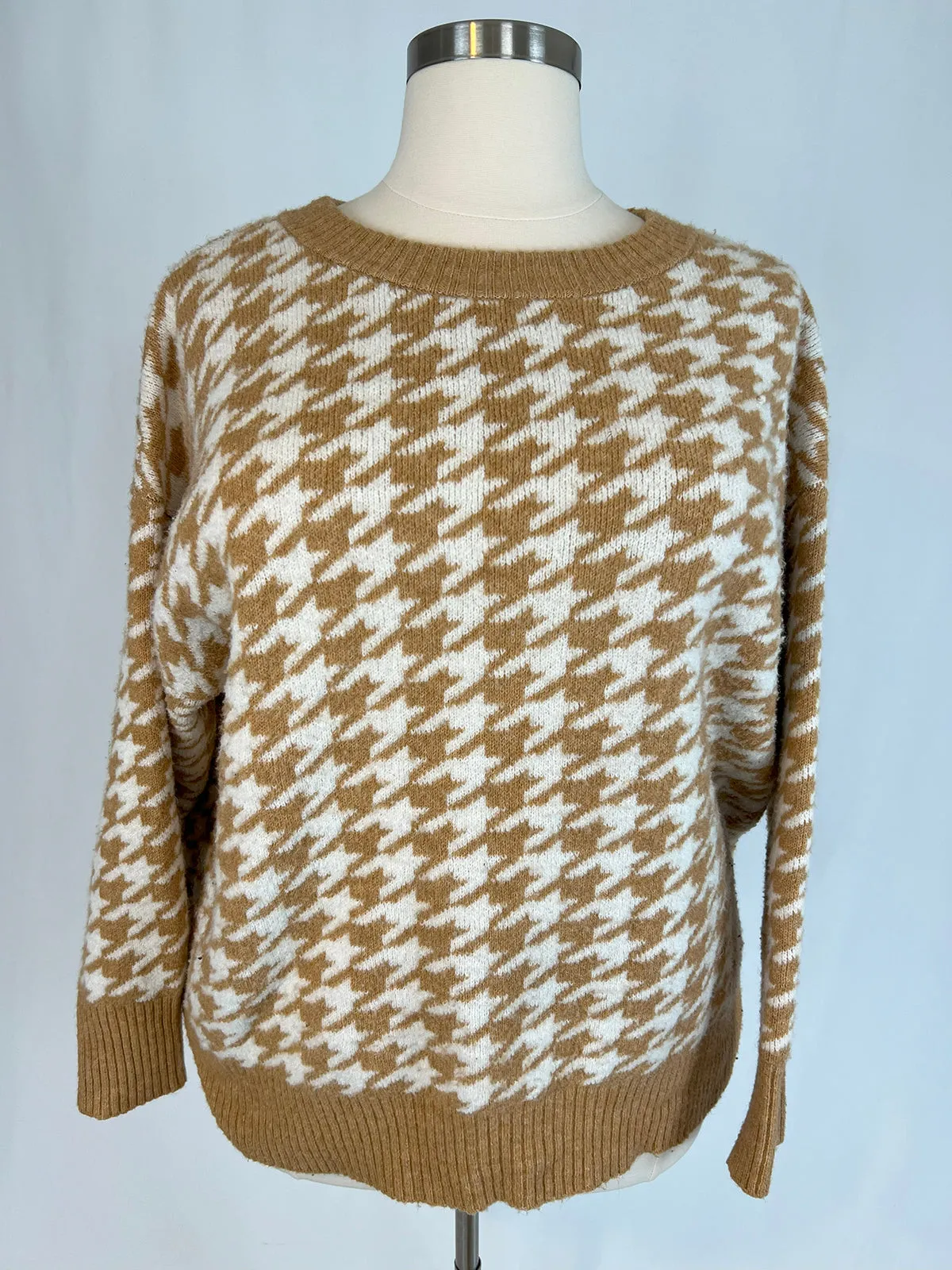 Ava & Viv Size 3X (24W) Tan & Cream Houndstooth Sweater