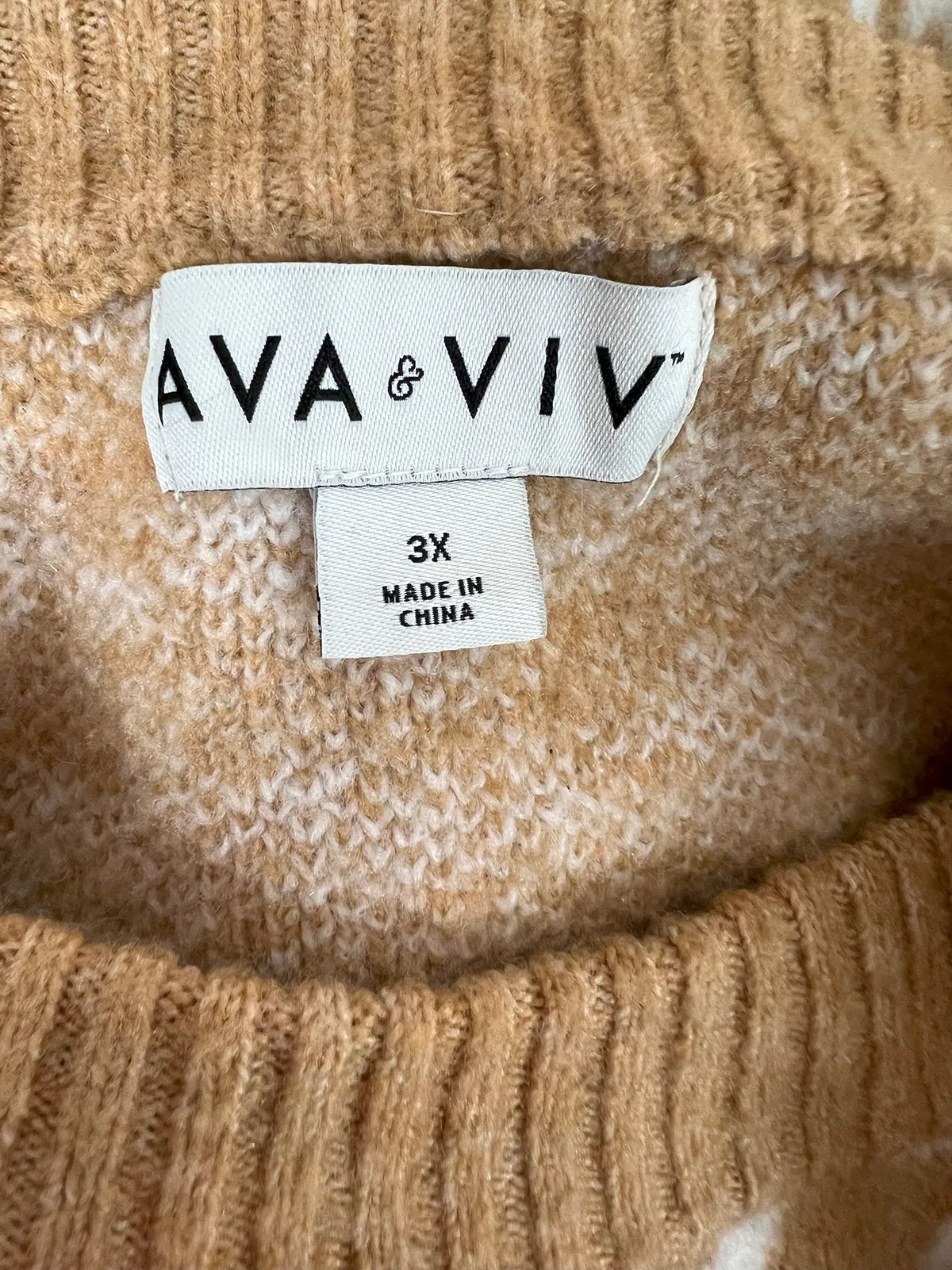 Ava & Viv Size 3X (24W) Tan & Cream Houndstooth Sweater