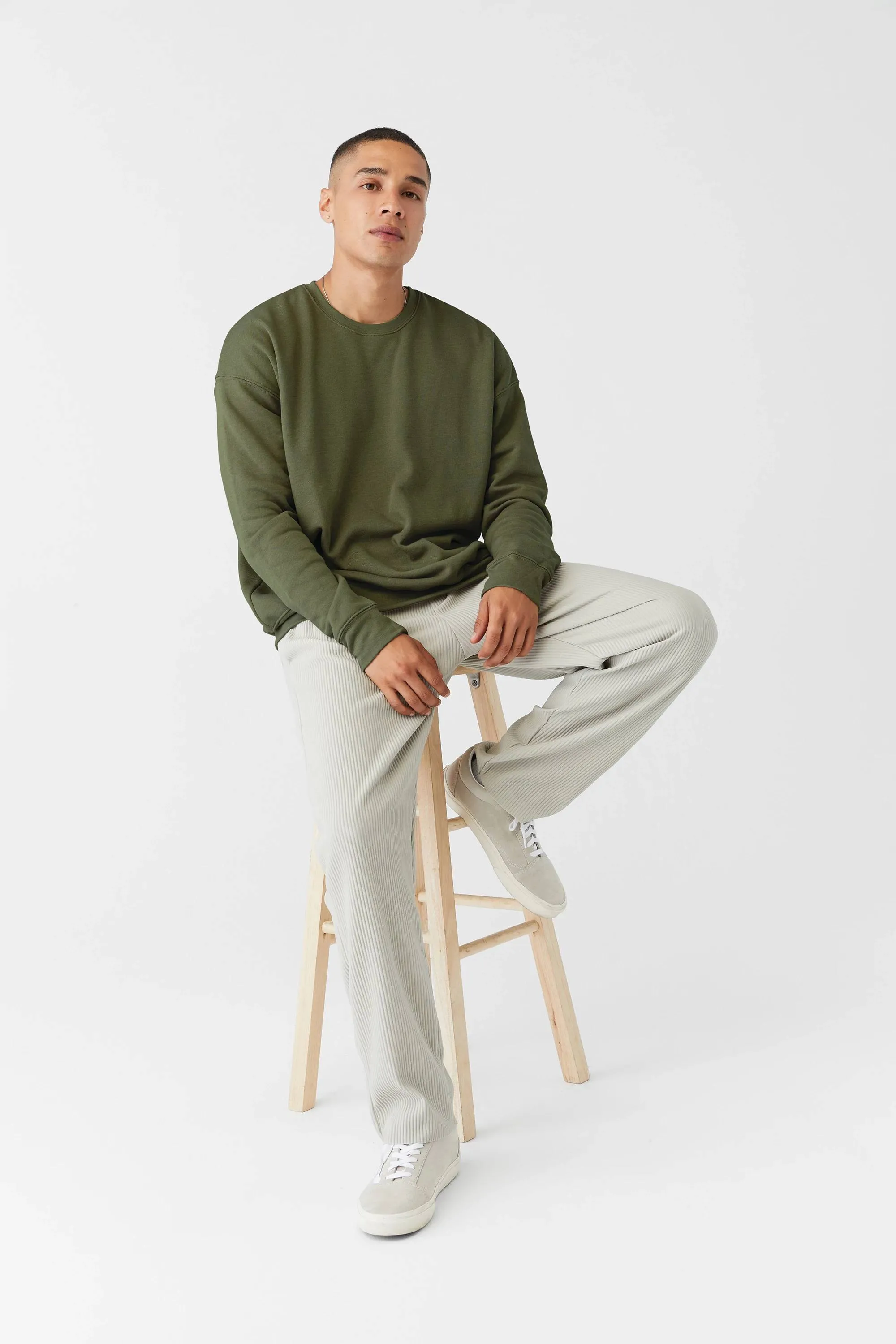 Bella CanvasSponge Fleece Drop Shoulder Sweatshirt