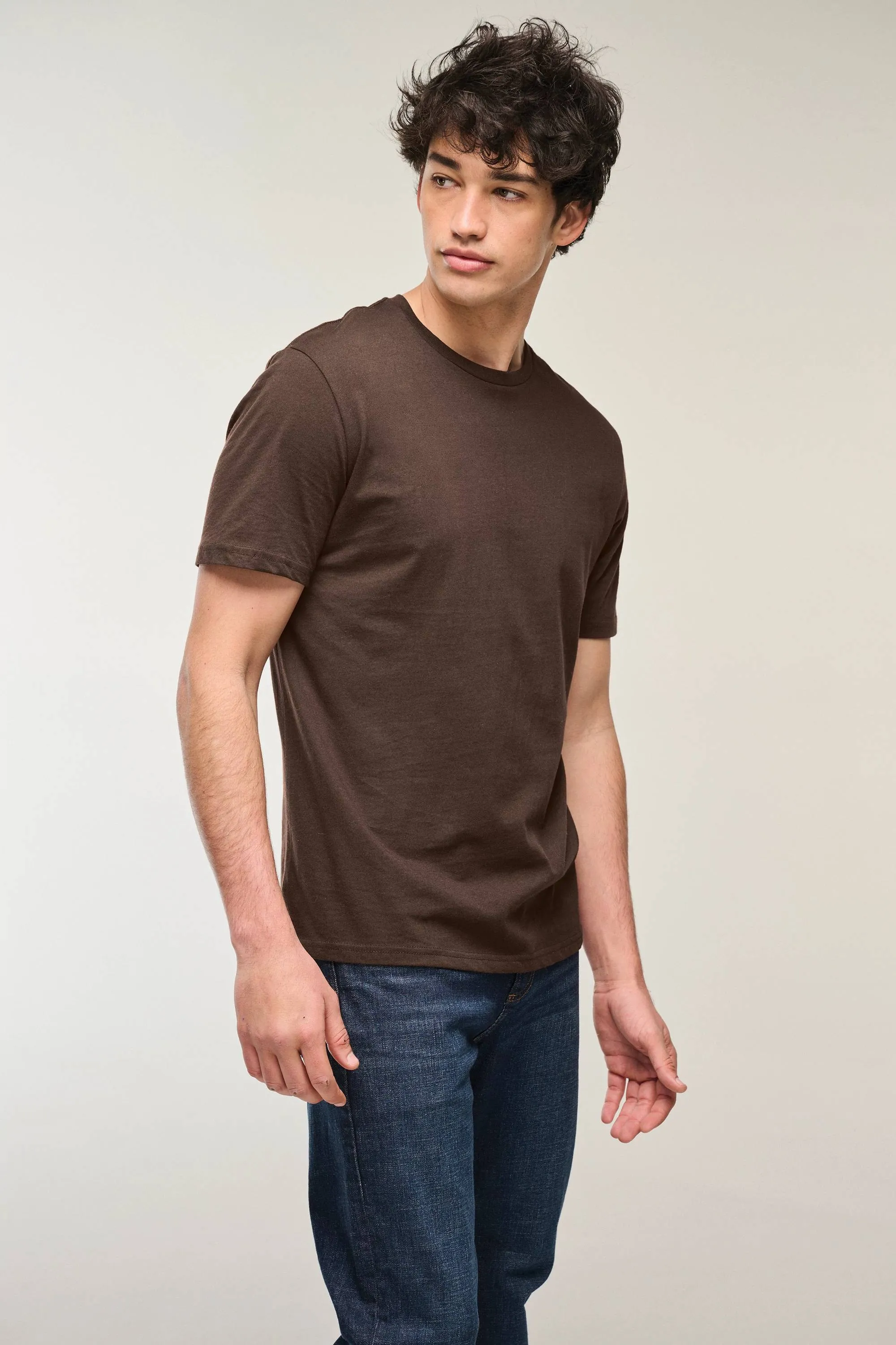 District Perfect Weight Crew Tee